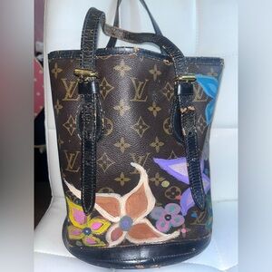 Authentic Louis Vuitton Vintage bucket bag